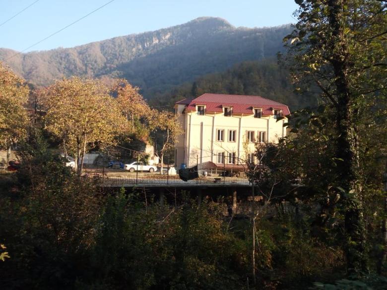 Guesthouse In Makhuntseti K'eda Zewnętrze zdjęcie